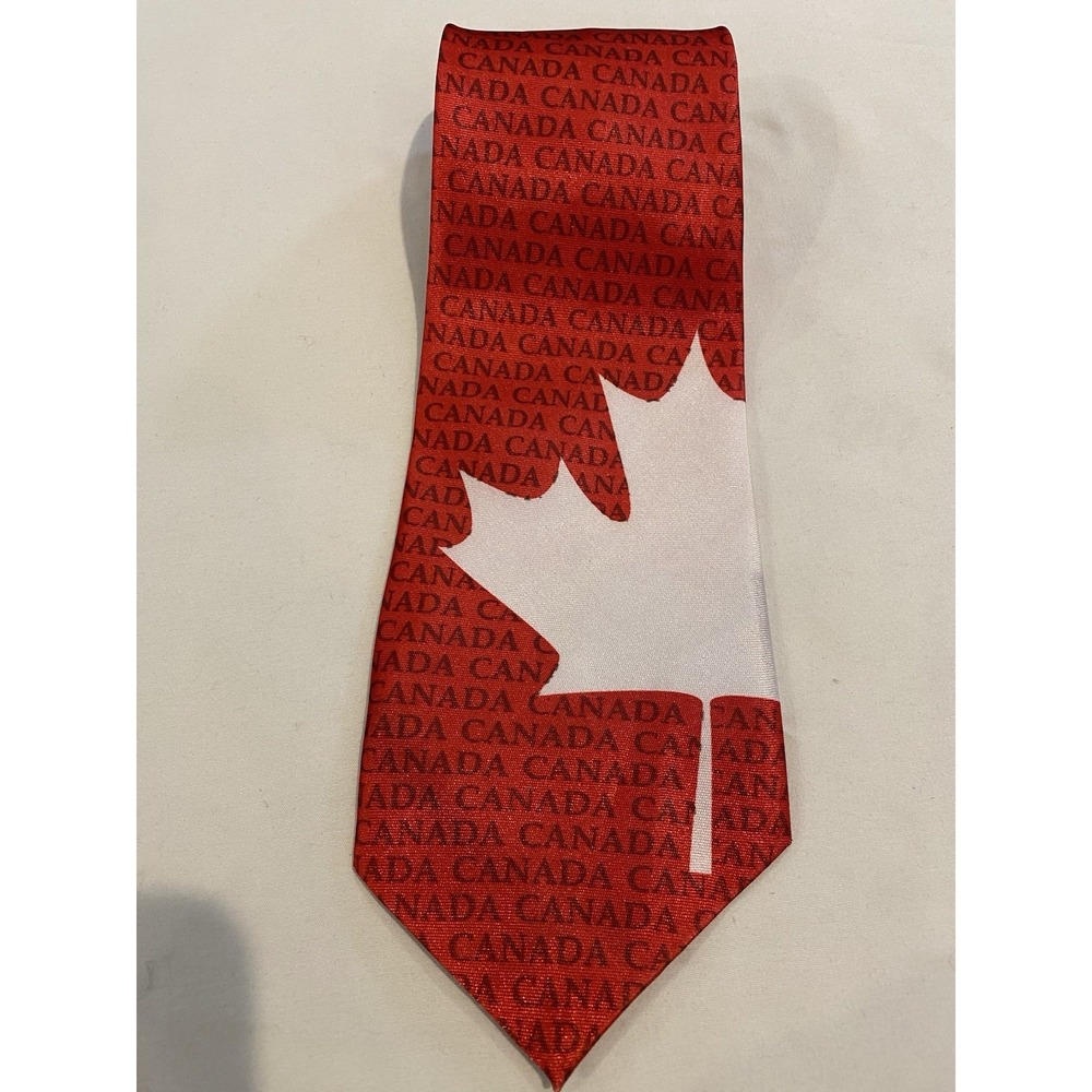 Canada‎ Tie Maple Leaf Red White Patriotic Necktie 100% Polyester 53 3/8"x3.75"